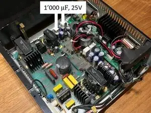 2 Electrolytic Capacitors (1'000uF/25V)