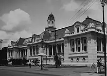 Head office in Batavia, before remodeling in 1926