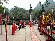 Annual festival of the Đinh and Lê kings, ceremony in a courtyard of the temple of Đinh Tiên Hoàng.