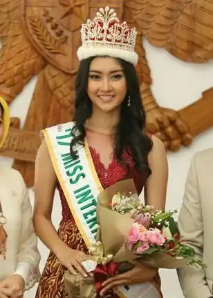 Miss International 2017Kevin Lilliana, Indonesia