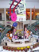 Atrium of the Mall at Steamtown during the inaugural The Office convention