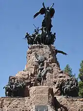 Photo of a freedom monument in Mendoza