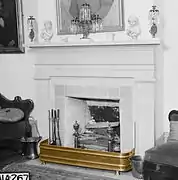 a fireplace with the fender highlighted in false colour